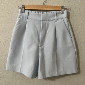 Abercrombie and Fitch Blue Pleated High Rise Shorts XS